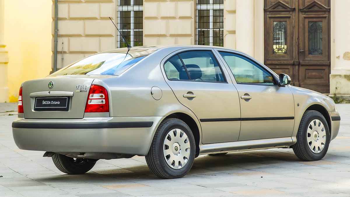 Birinci Nesil Skoda Octavia Hakkında Detaylar 3 Skoda Octavia 1996