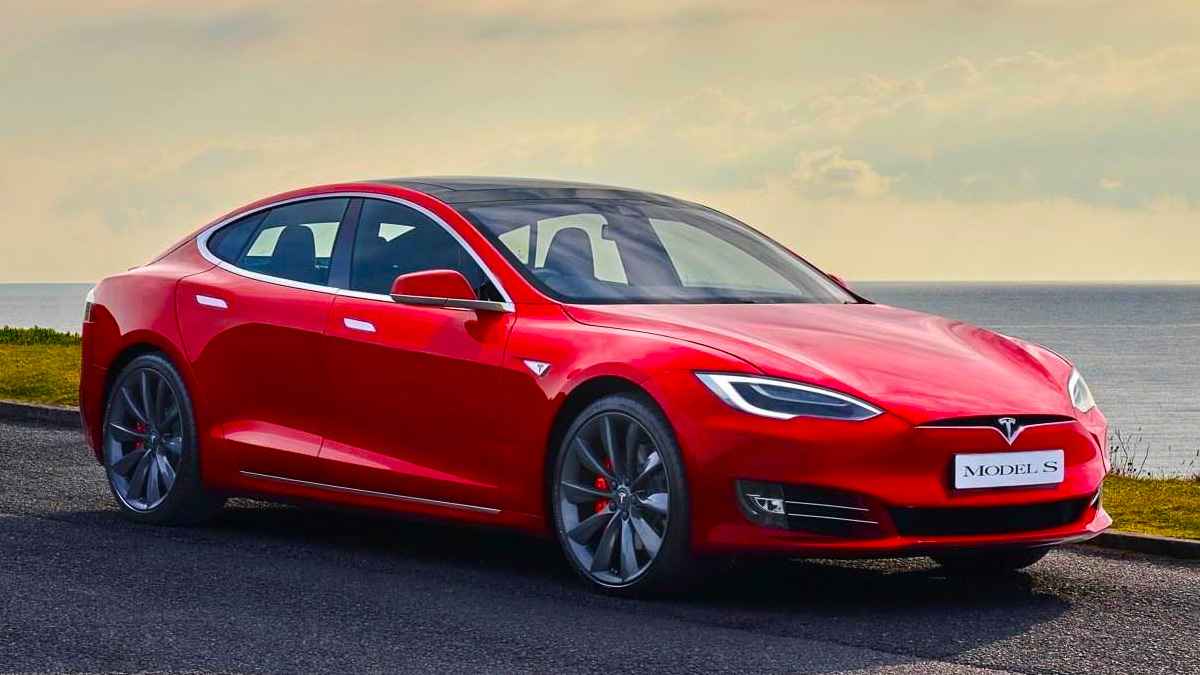Tesla, Tüm Otomobillerin Fiyatında İndirim Yaptı 5 Tesla Model S