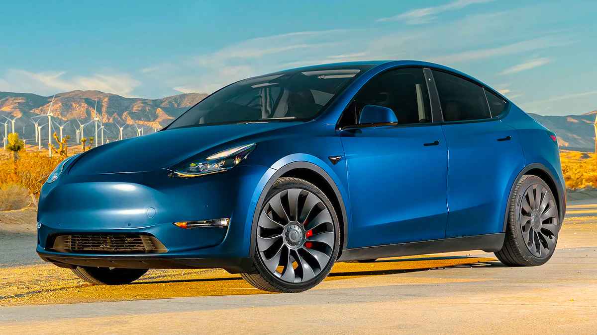 Tesla, Tüm Otomobillerin Fiyatında İndirim Yaptı 3 Tesla Model Y