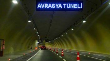Avrasya Tüneli’nden Geçen 100 Milyonuncu Araca Ödül!
