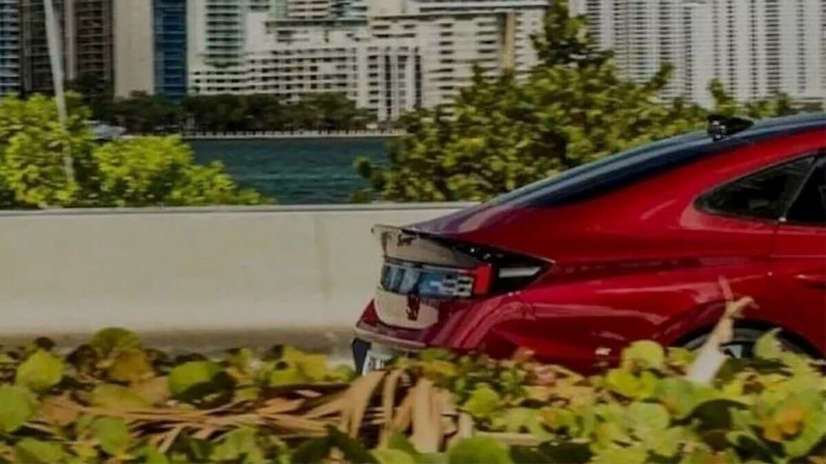 Makyajlı Hyundai Sonata Kameralara Yakalandı 2 Makyajlı Hyundai Sonata Kameralara Yakalandı