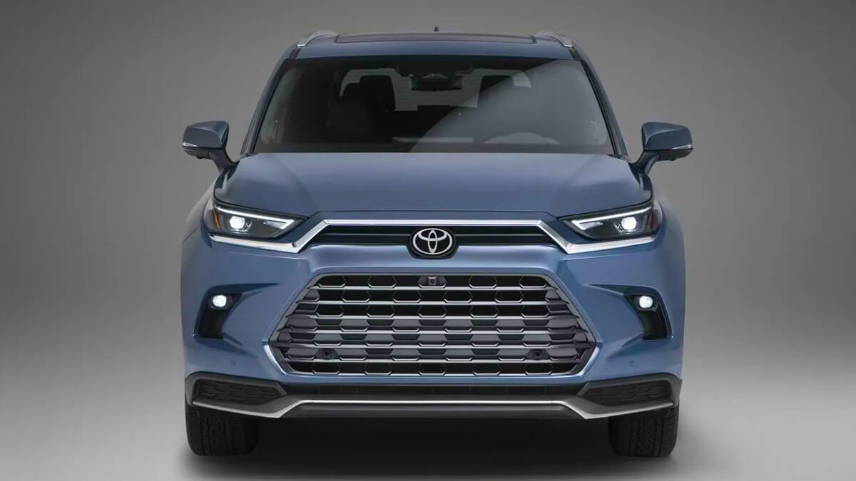 Yeni Toyota Grand Highlander Tanıtıldı 2 Yeni Toyota Grand Highlander tanıtıldı