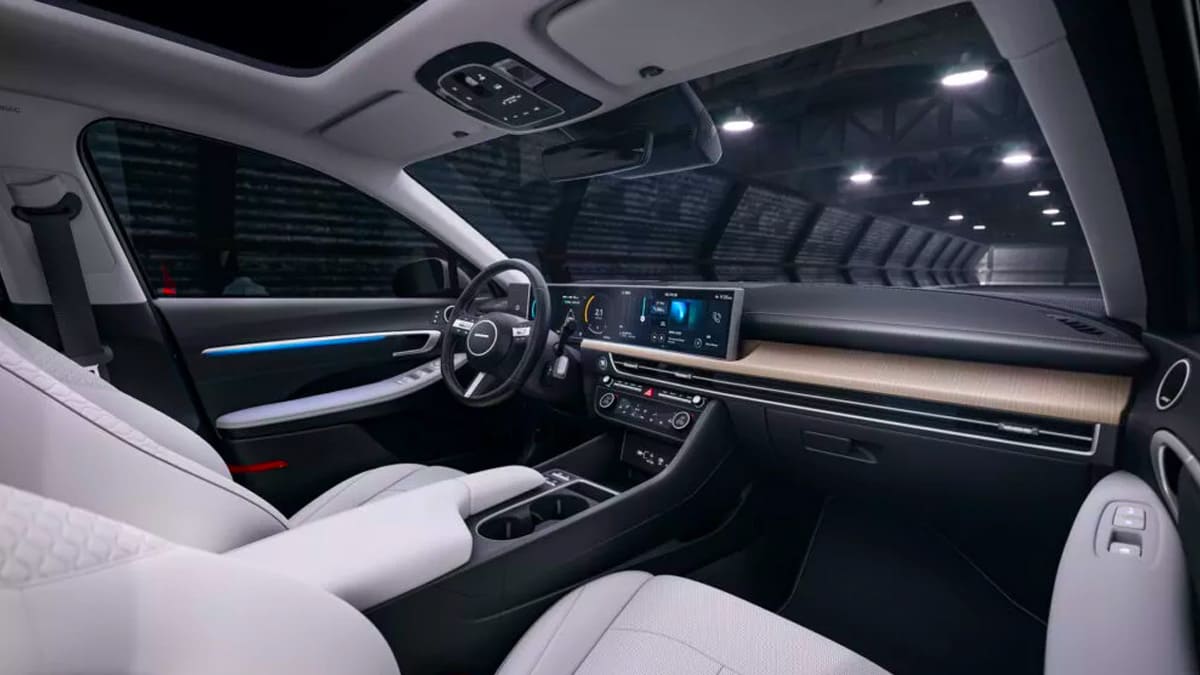 2024 Hyundai Sonata'nın Örtüsü Kaldırıldı 4 2024 Hyundai Sonata iç mekan