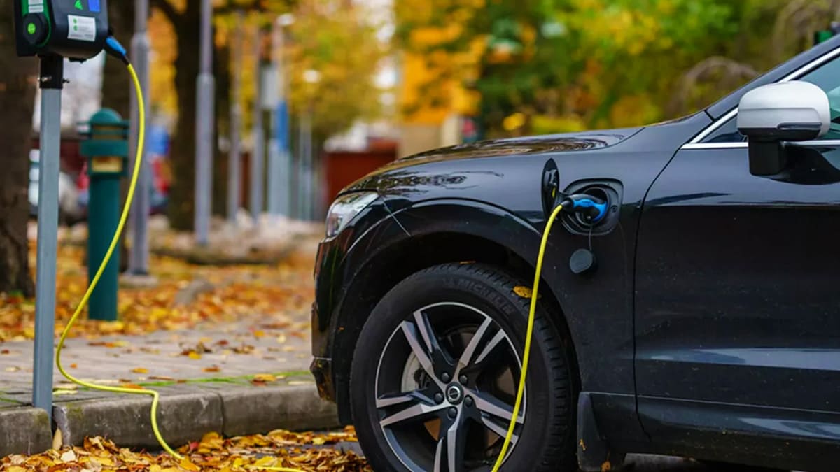 Avrupa'da Elektrikli ve E-Yakıtlı Araba Dönemi 2 Avrupa'da Elektrikli ve e-Yakıtlı Araba Dönemi