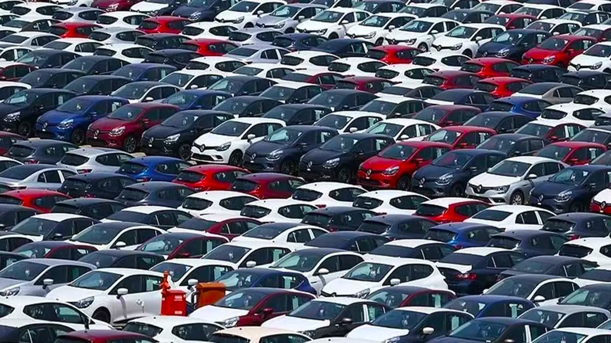 Sıfır Km Otomobil Satışlarında Rekor Üstüne Rekor! 3 Sıfır Km Otomobil Satışlarında Rekor Üstüne Rekor!