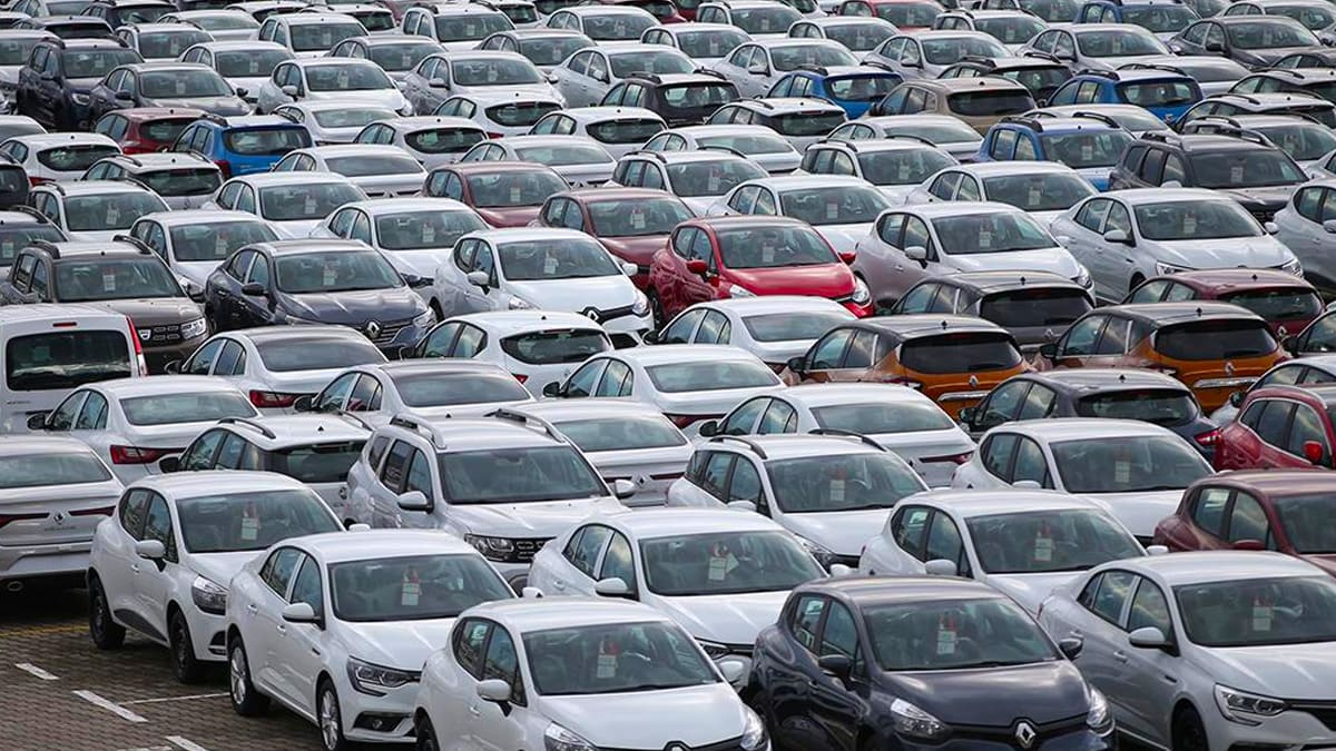 Ticaret Bakanlığı'ndan İkinci El Araç Satışı Açıklaması 2 Ticaret Bakanlığı'ndan İkinci El Araç Satışı Açıklaması