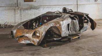Ferrari’nin Hurdası Açık Artırmada Satıldı!