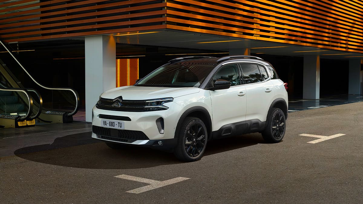 Citroen C5 Aircross Hybrid, E-Series Donanım Özellikleri Açıklandı 2 Citroen C5 Aircross Hybrid, e-Series Donanım Özellikleri Açıklandı