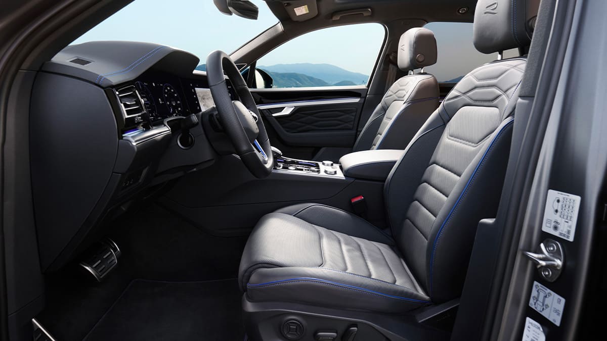 Yenilenen Volkswagen Touareg Türkiye'de Satışa Sunuldu 10 touareg iç
