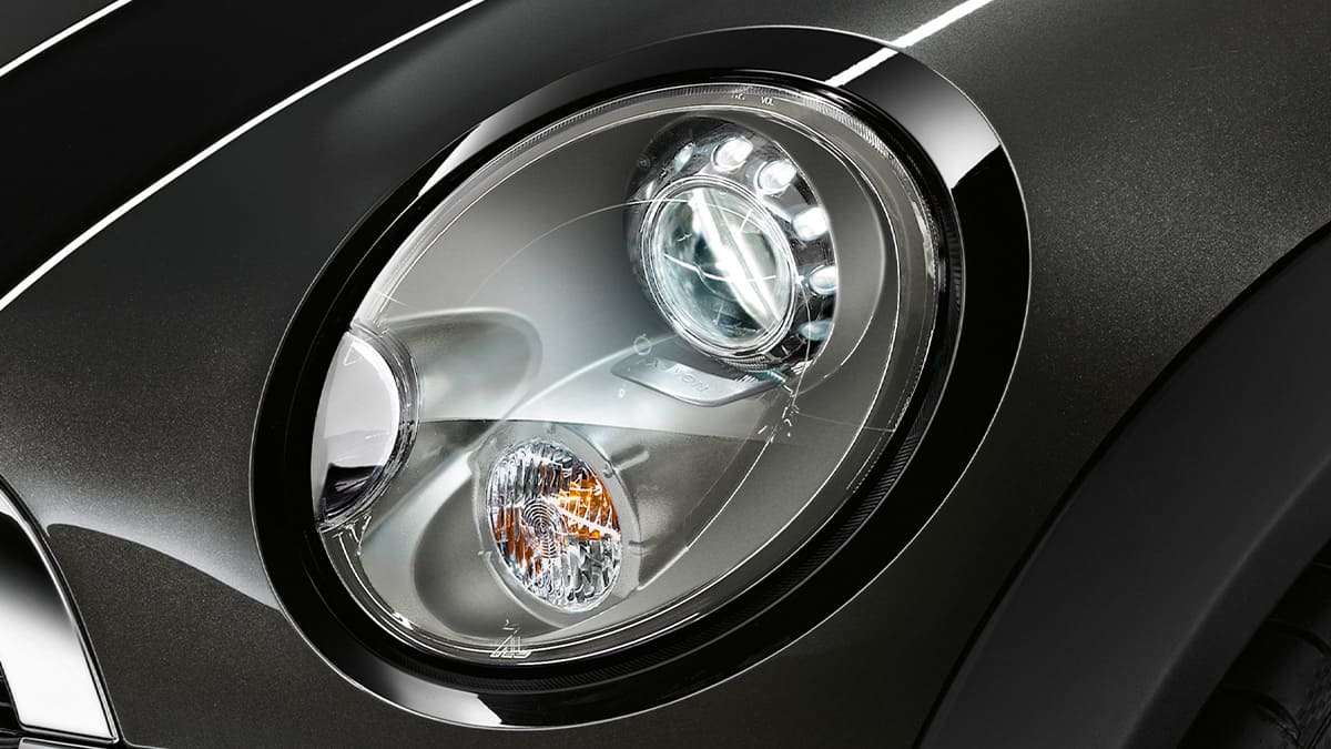 Xenon Far Nedir? Xenon ve Halojen Farın Karşılaştırılması 2 xenon