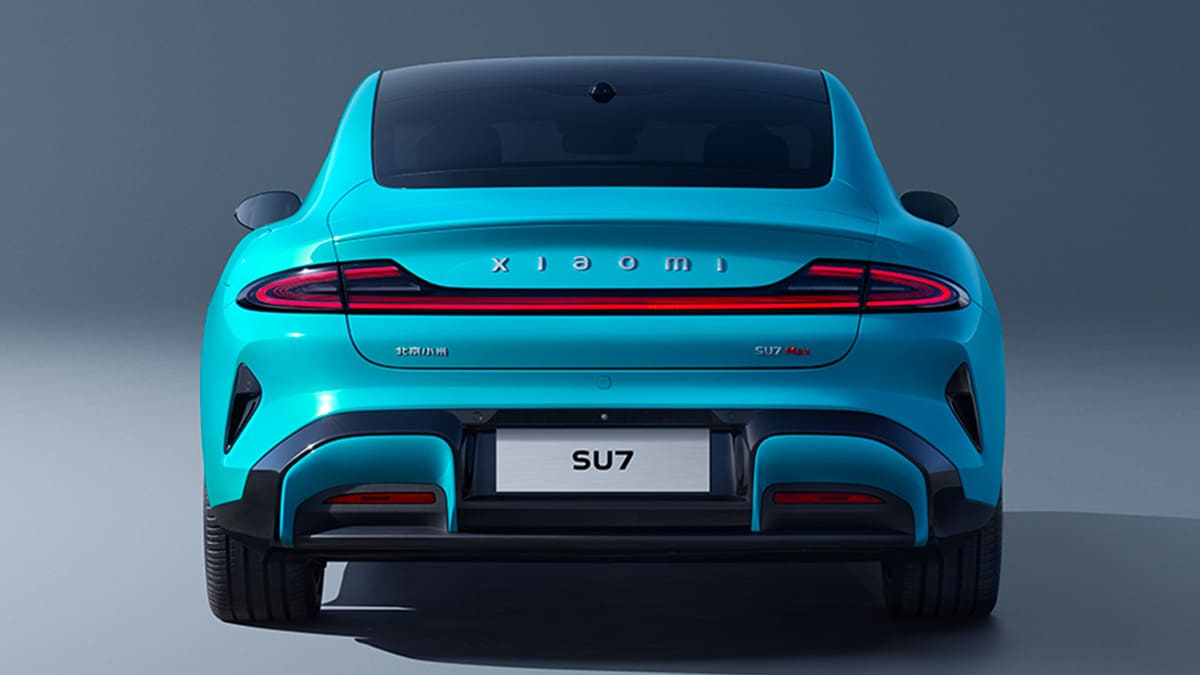 Xiaomi SU7 2024