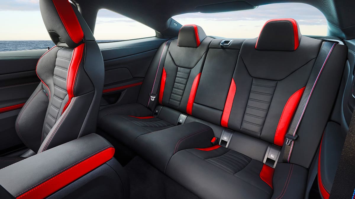 Yeni Bmw 4 Serisi Coupe ve Cabrio Satışa Sunuldu 11 2024 BMW 4 Serisi kabin