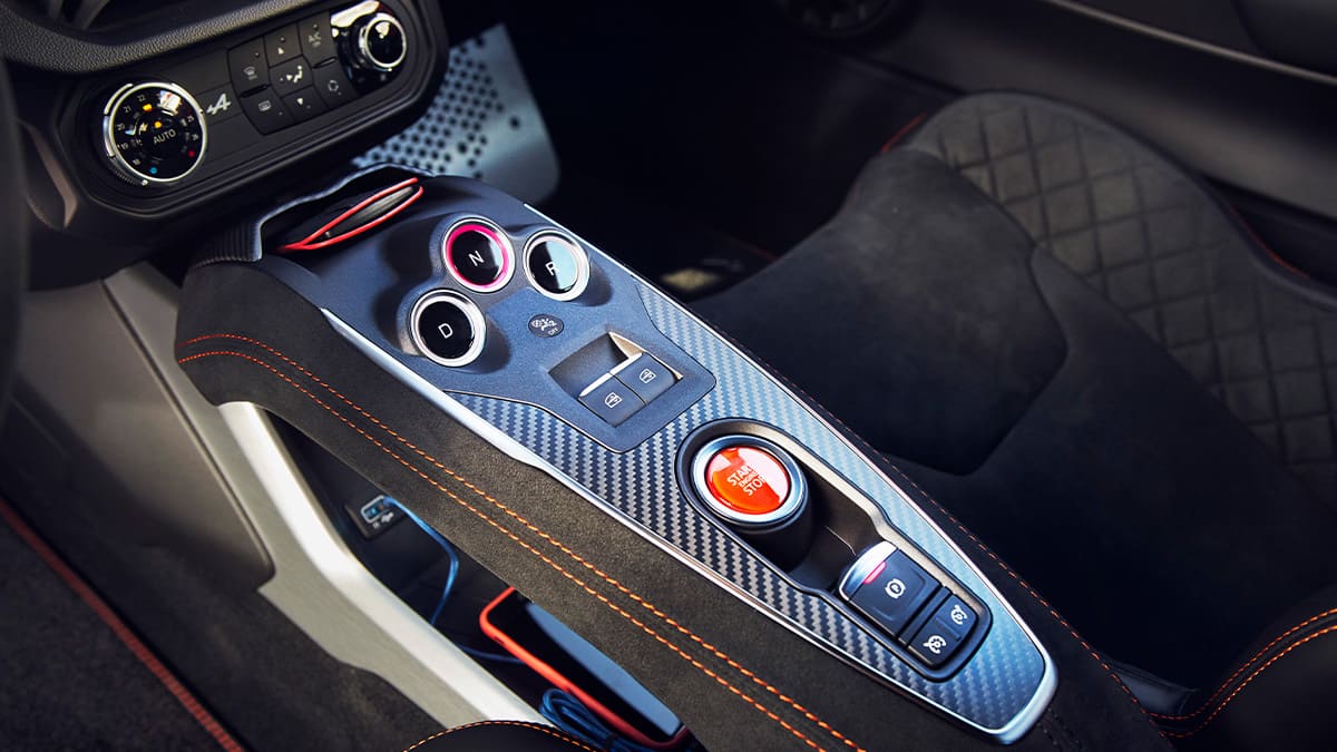Alpine A110 Ailesi Türkiye'de: İşte Fiyatı ve Özellikleri 8 Alpine A110 yakıt tüketimi