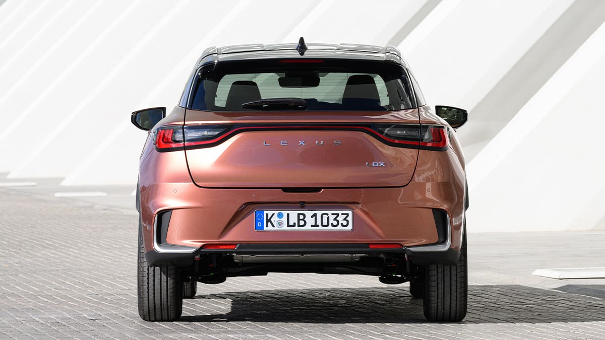 Yeni Lexus Lbx'in Özellikleri ve Fiyatı Açıklandı 4 lexus lbx 2024