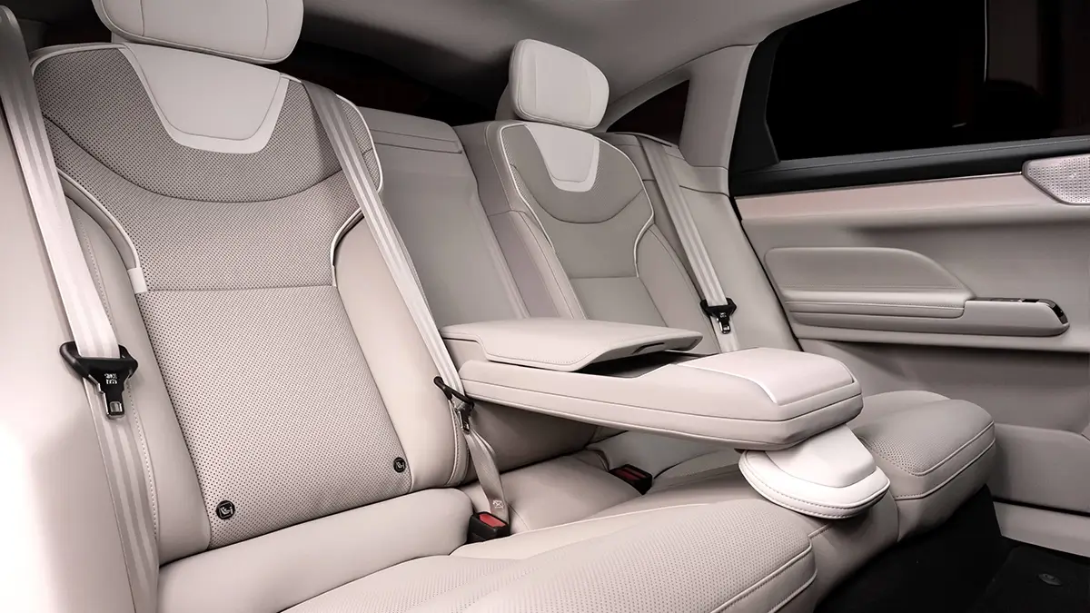 Volvo ES90 koltuk